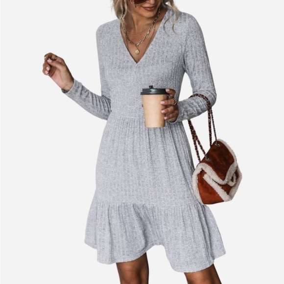 Women's Heathered V Neck Long Sleeve A
Line Mini Dress --M-Gray n… - Picture 1 of 5